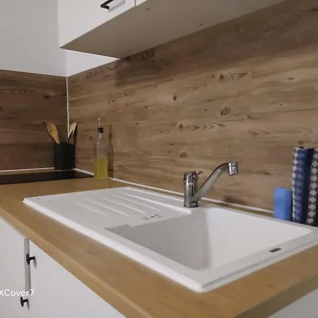 Ideal For 7 With Kitchen Near Danube * Linz