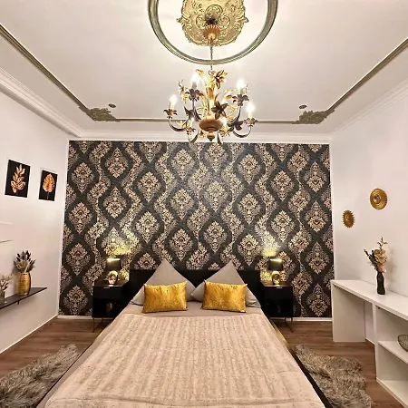 Appartement Ideal For 7 With Kitchen Near Danube