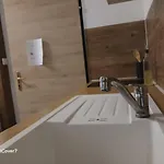 شقة Ideal For 7 With Kitchen Near Danube